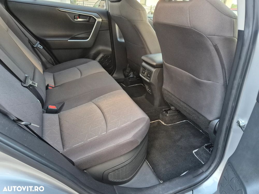 Toyota RAV4 2.5 Hybrid VVT-iE 4x2 Dynamic - 24
