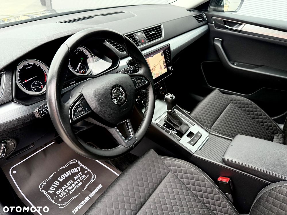 Skoda Superb 1.6 TDI DSG Ambition - 23