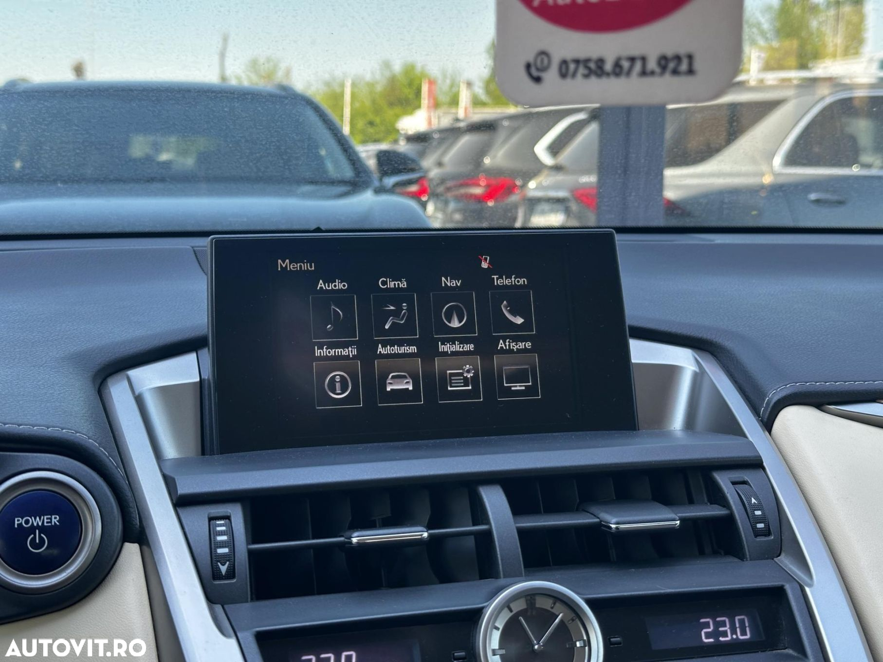 Lexus Seria NX - 13