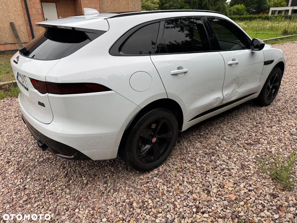 Jaguar F-Pace 2.0 i4P AWD R-Sport - 6