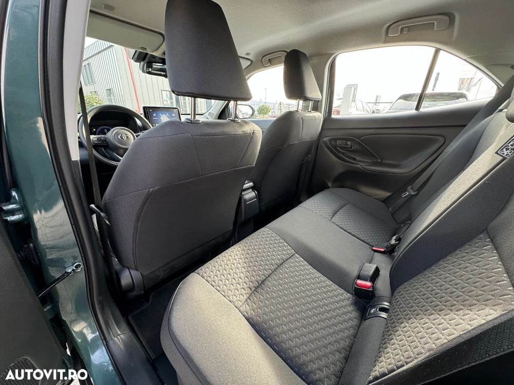 Toyota Yaris Cross 1.5 VVT-i HSD 116 4x2 HEV Active - 27