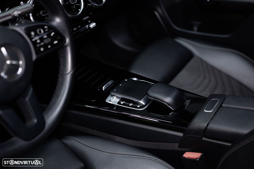 Mercedes-Benz A 180 d Business Solutions Aut. - 33