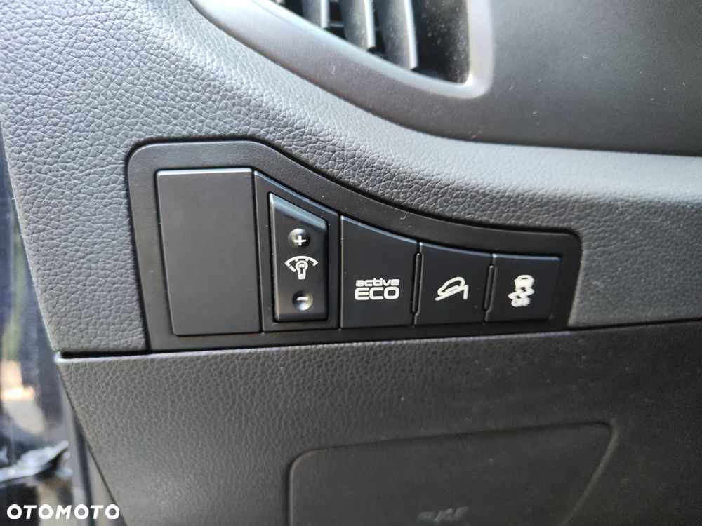 Kia Sportage - 18