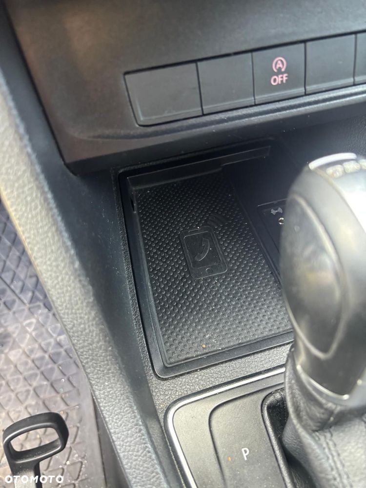 Volkswagen Caddy 1.4 TSI Highline DSG - 10