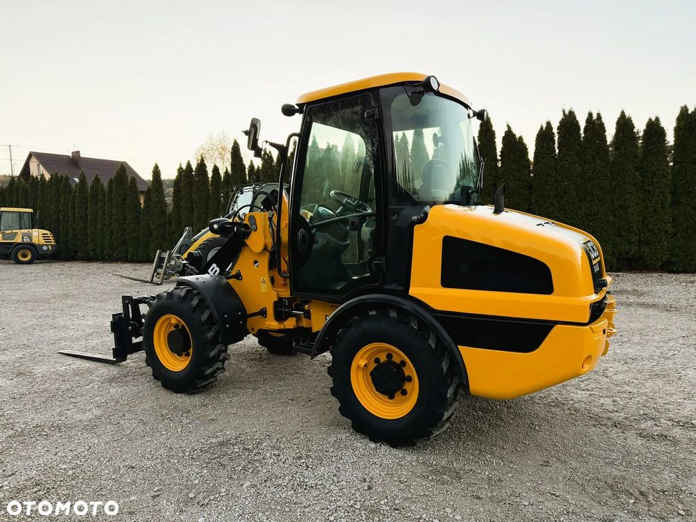 JCB 406 / 2021 ROK / SILNIK 4-CYL / PIĘKNA / ORYGINAŁ / ZADBANA / SPROWADZONA Z NIEMIEC / MAŁE GABARYTY / SILNA / 407 408 409 60 70 M 506 509 - 11