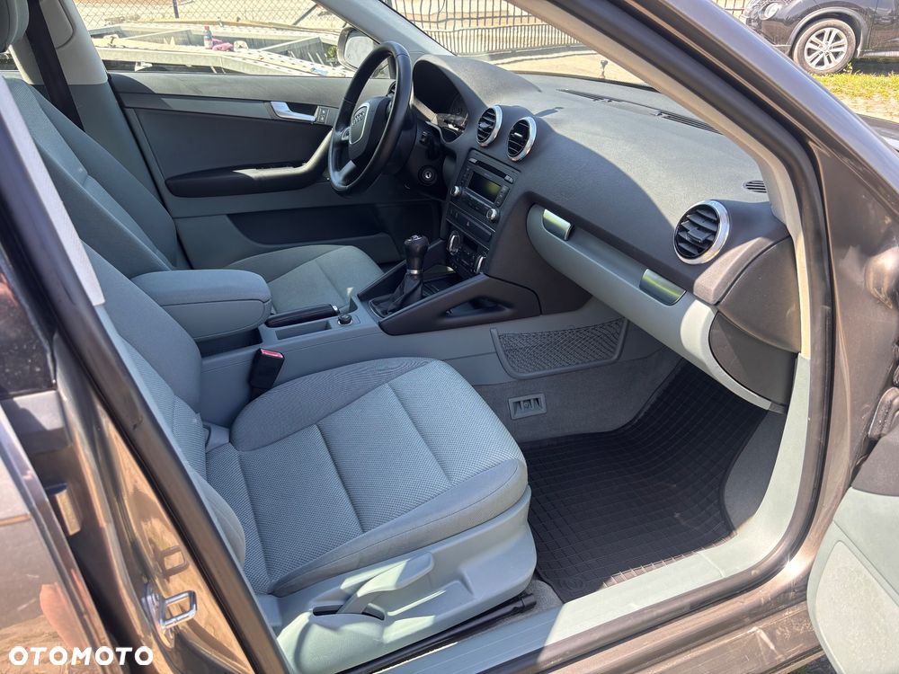 Audi A3 Sportback - 11