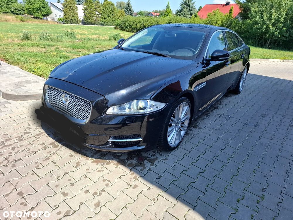 Jaguar Xj