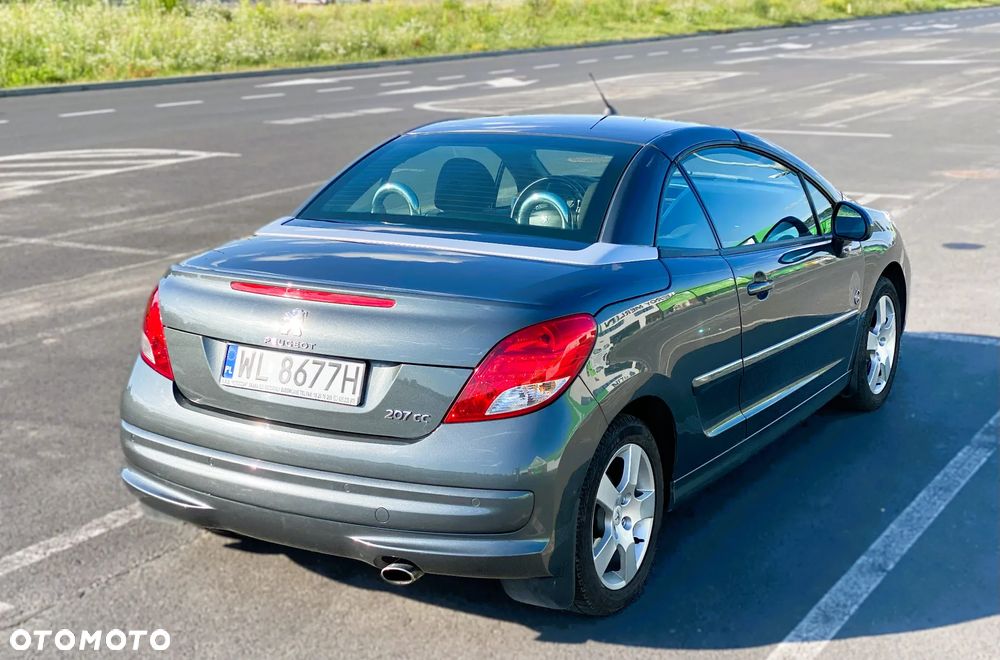 Peugeot 207 CC - 9