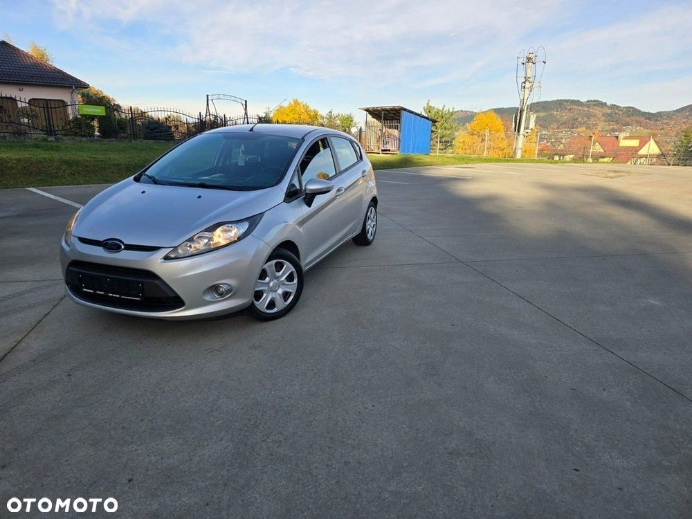 Ford Fiesta - 2