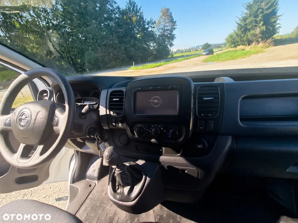 Opel VIVARO - 10
