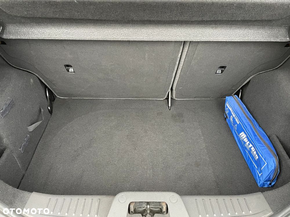 Ford Fiesta 1.0 EcoBoost S&S TITANIUM - 29