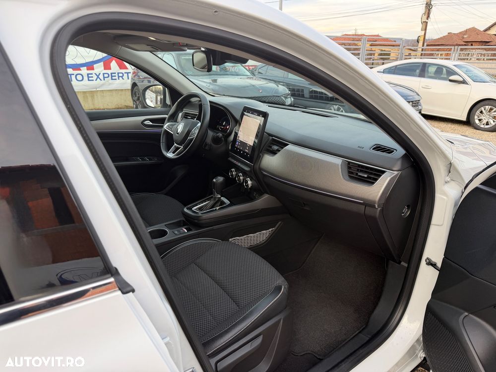 Renault Arkana E-TECH RS Line - 16