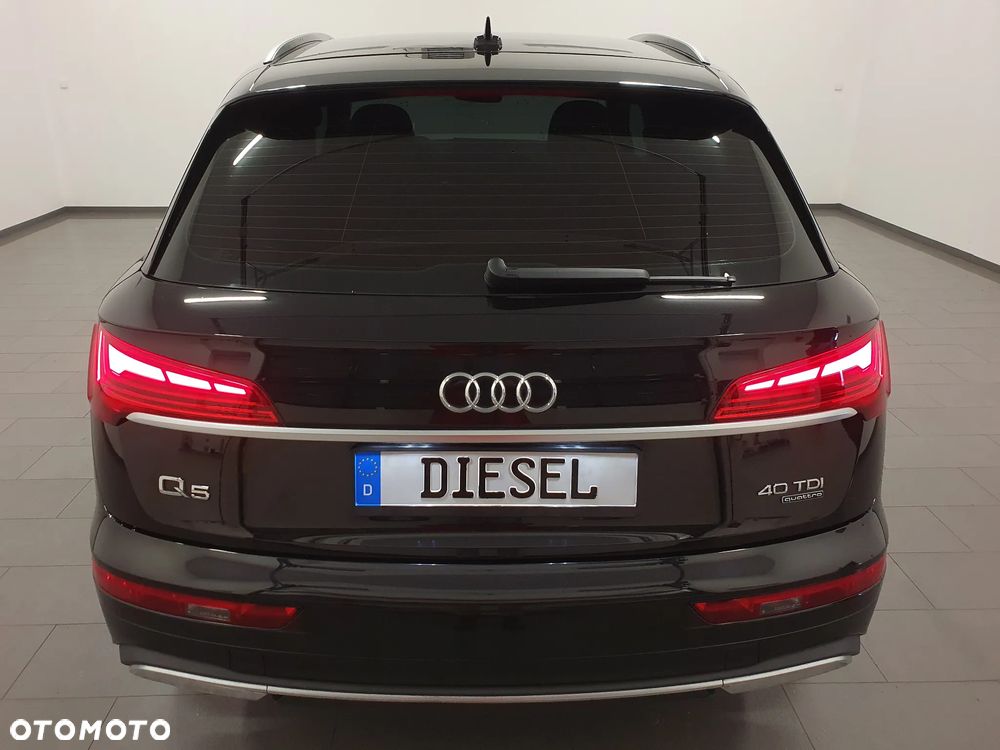 Audi Q5 40 TDI quattro S tronic S line - 34