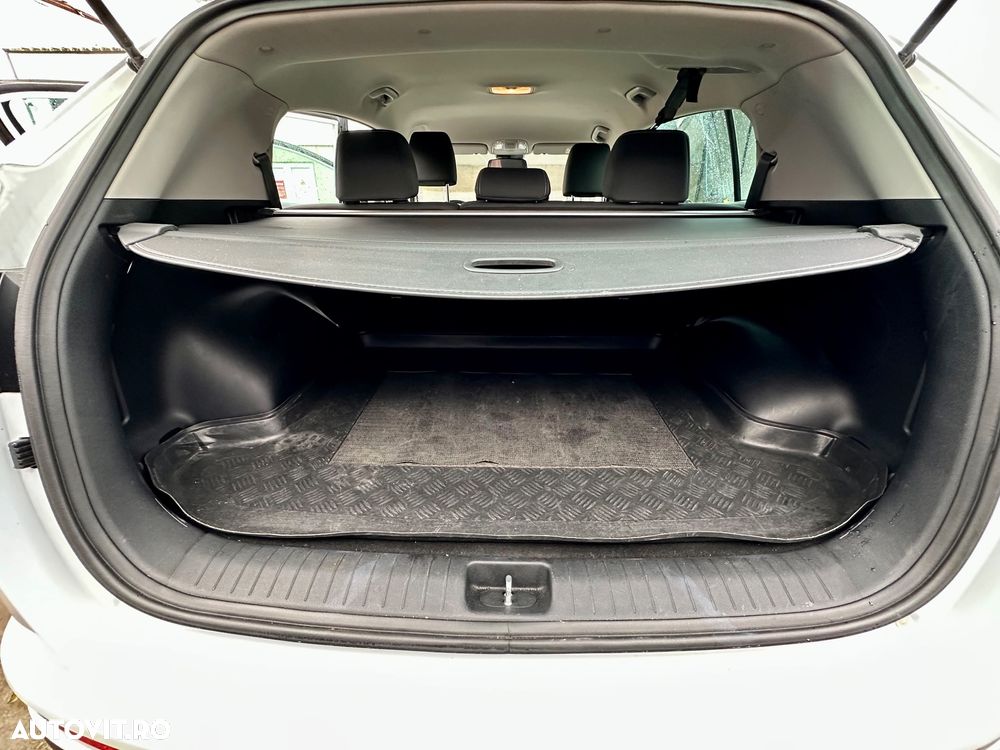 Kia Sportage 1.6 GDI 6MT 4x2 Plus - 14