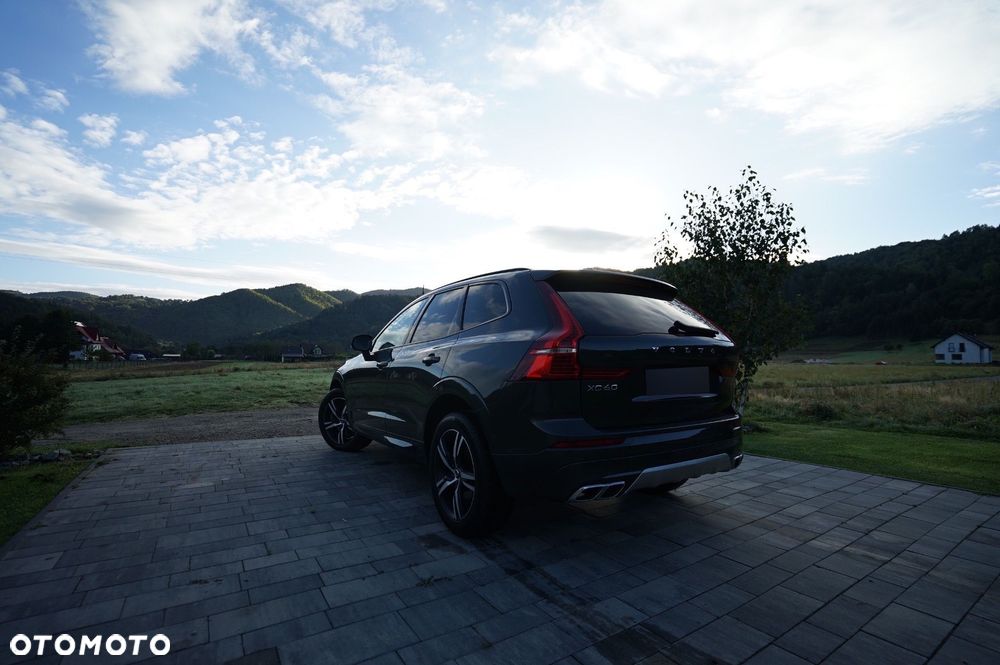 Volvo XC 60 B4 D AWD R-Design - 9