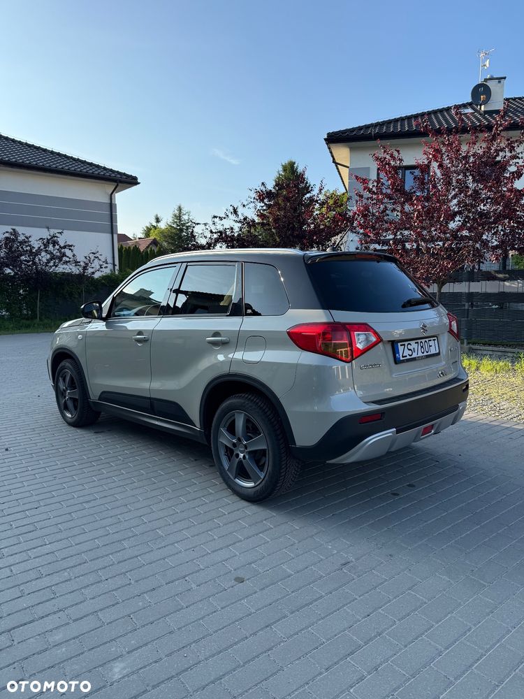 Suzuki Vitara 1.6 Premium 4WD - 4