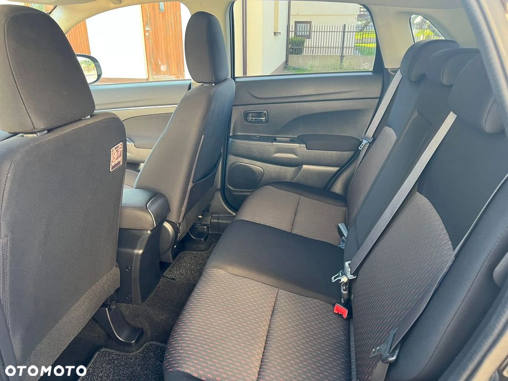 Mitsubishi ASX 1.6 2WD Diamant Edition+ - 24