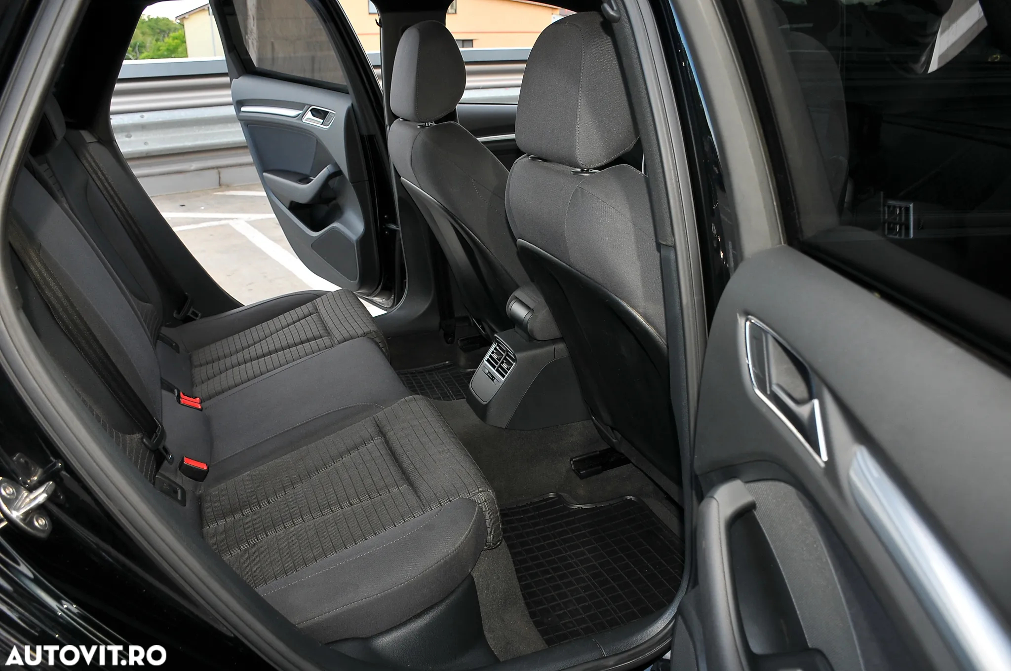 Audi A3 35 TFSI Sportback S tronic - 6
