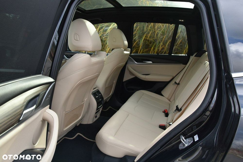 BMW X3 - 16