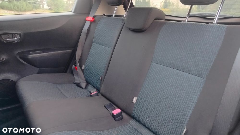 Toyota Yaris 1.0 Active - 12