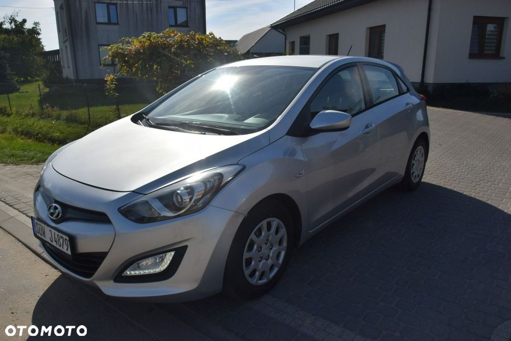 Hyundai i30 1.4 Classic + - 5