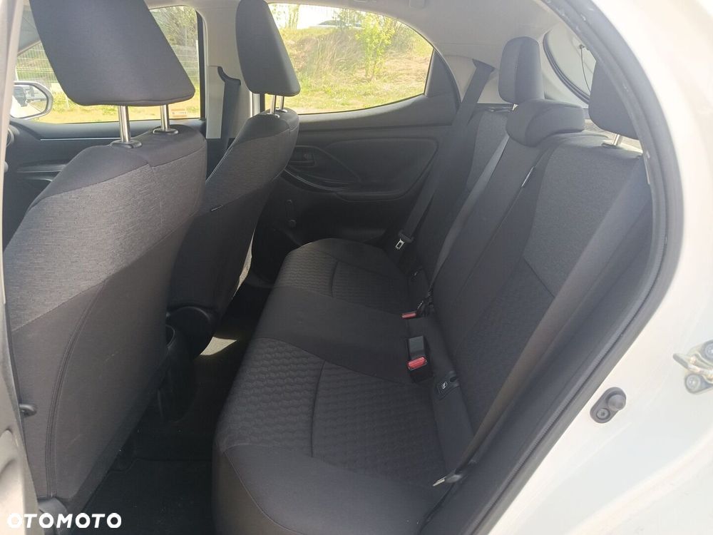 Toyota Yaris - 14