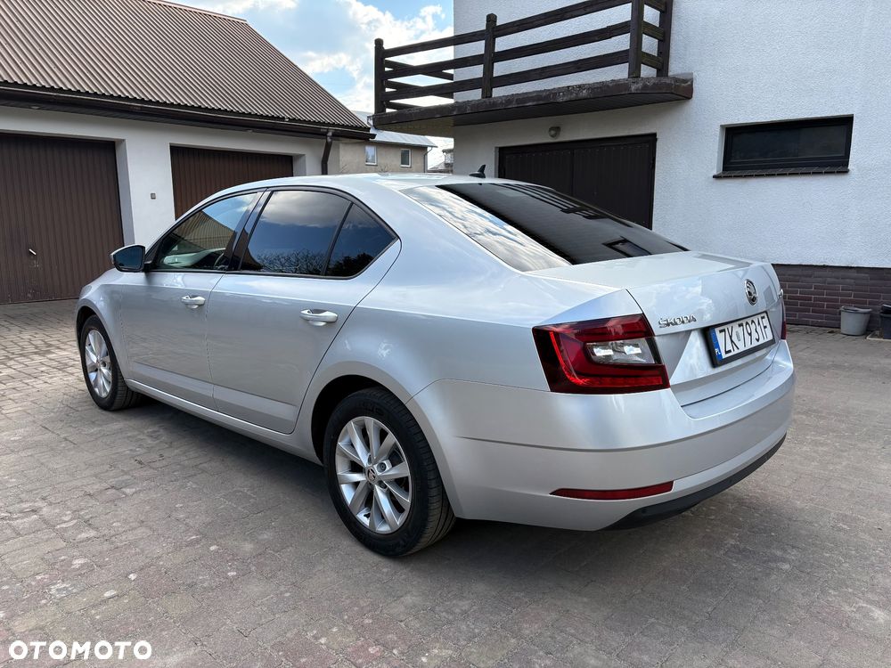 Skoda Octavia - 6