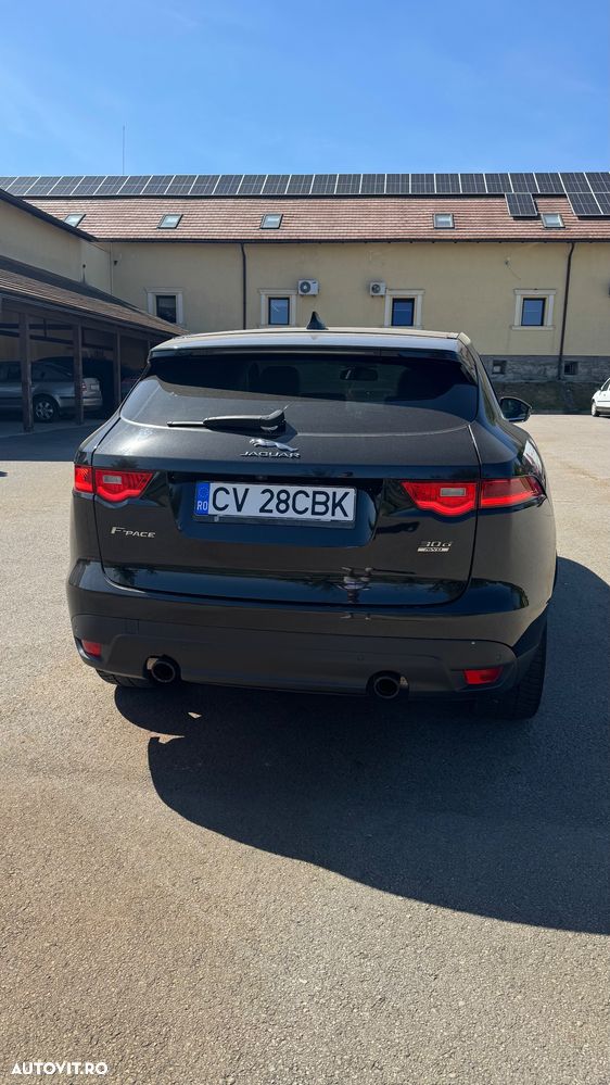 Jaguar F-Pace 3.0 AWD First Edition - 5