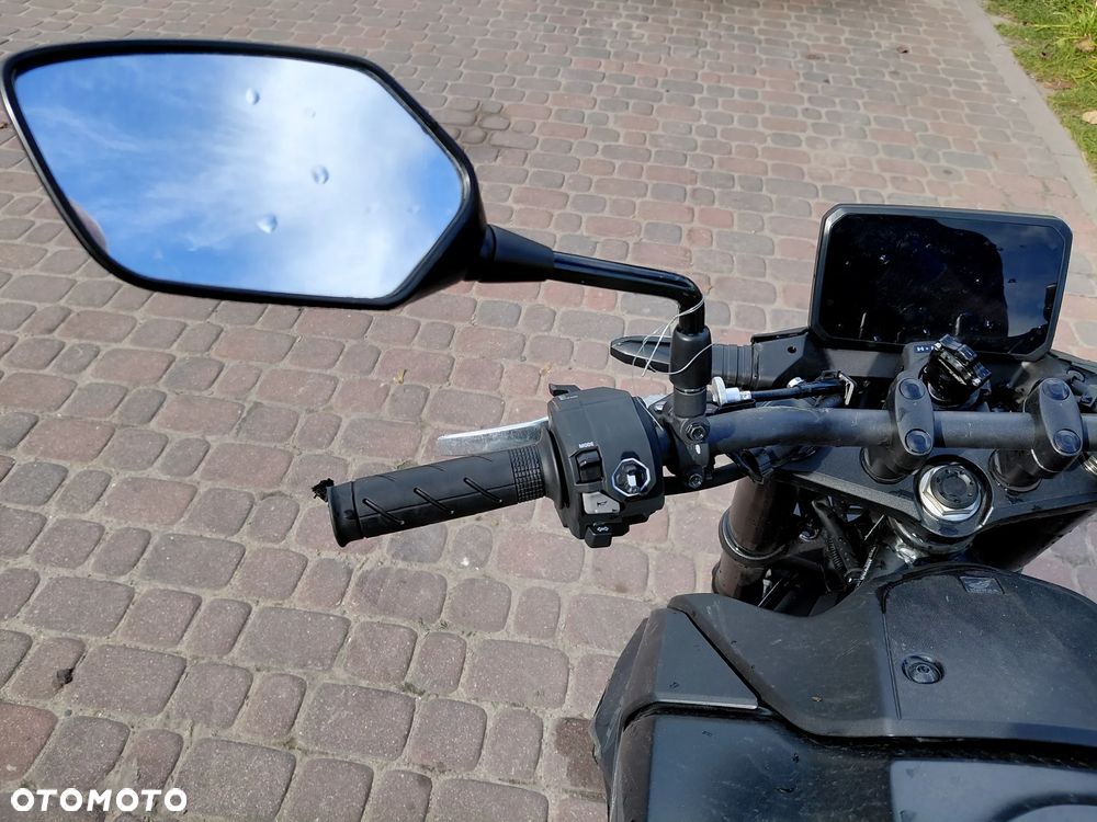 Honda Hornet - 22