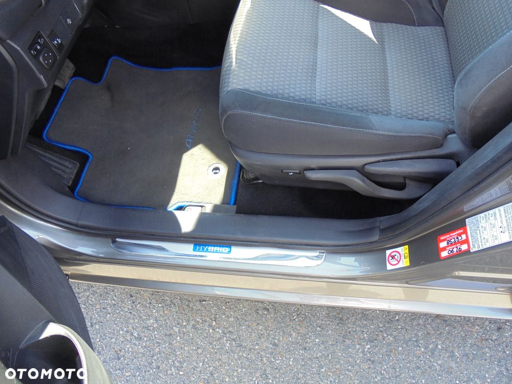 Toyota Auris - 33