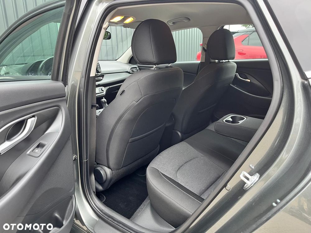 Hyundai i30 1.5 T-GDI 48V Smart DCT - 32