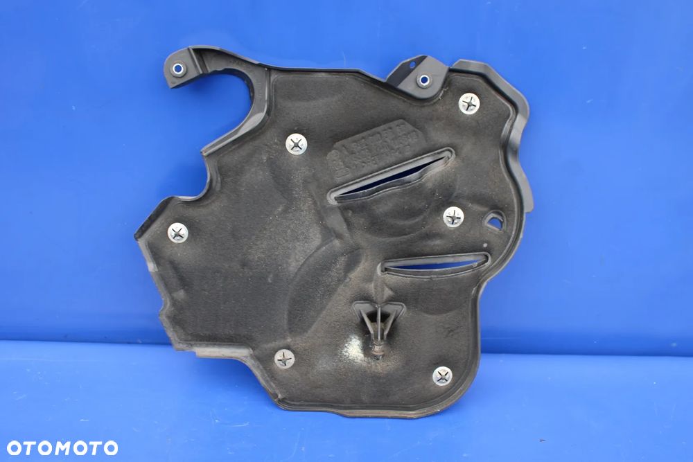 Osłona silnika paska OE Mercedes CLS W218 C218 3.5 cdi M642 A6420105667 - 3