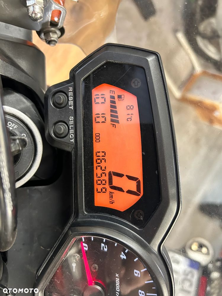 Yamaha FZ6 - 3