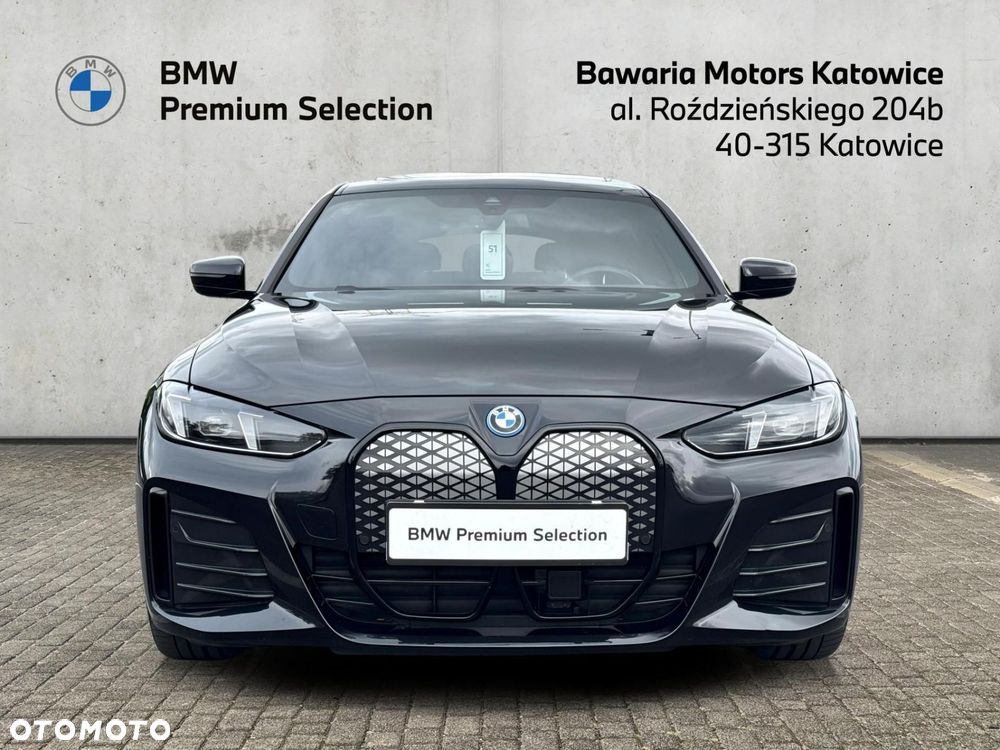 BMW i4 - 8