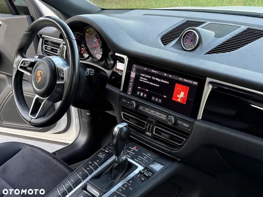 Porsche Macan - 21