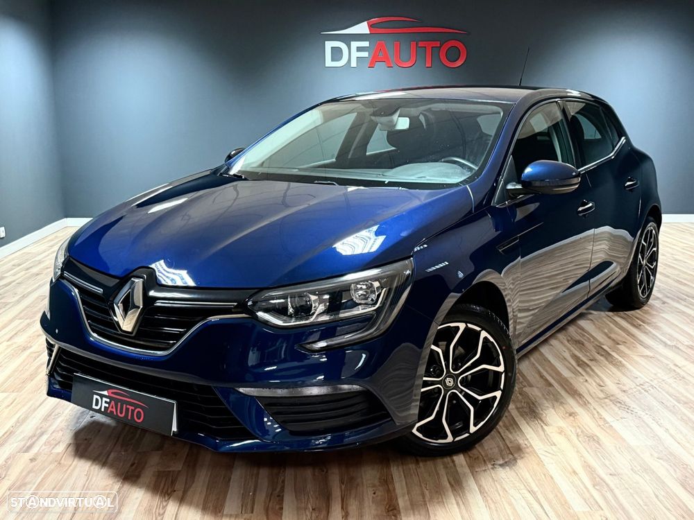 Renault Mégane - 1