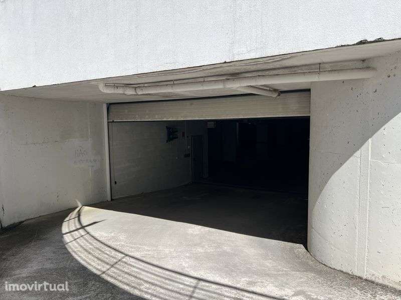 Lugar de estacionamento para venda - Grande imagem: 2/7