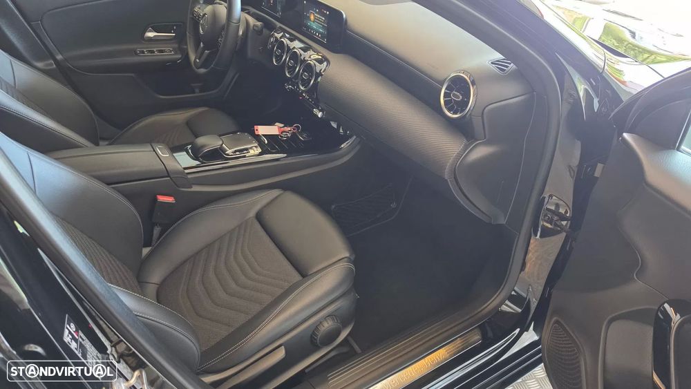 Mercedes-Benz A 180 d Style Plus Aut. - 49
