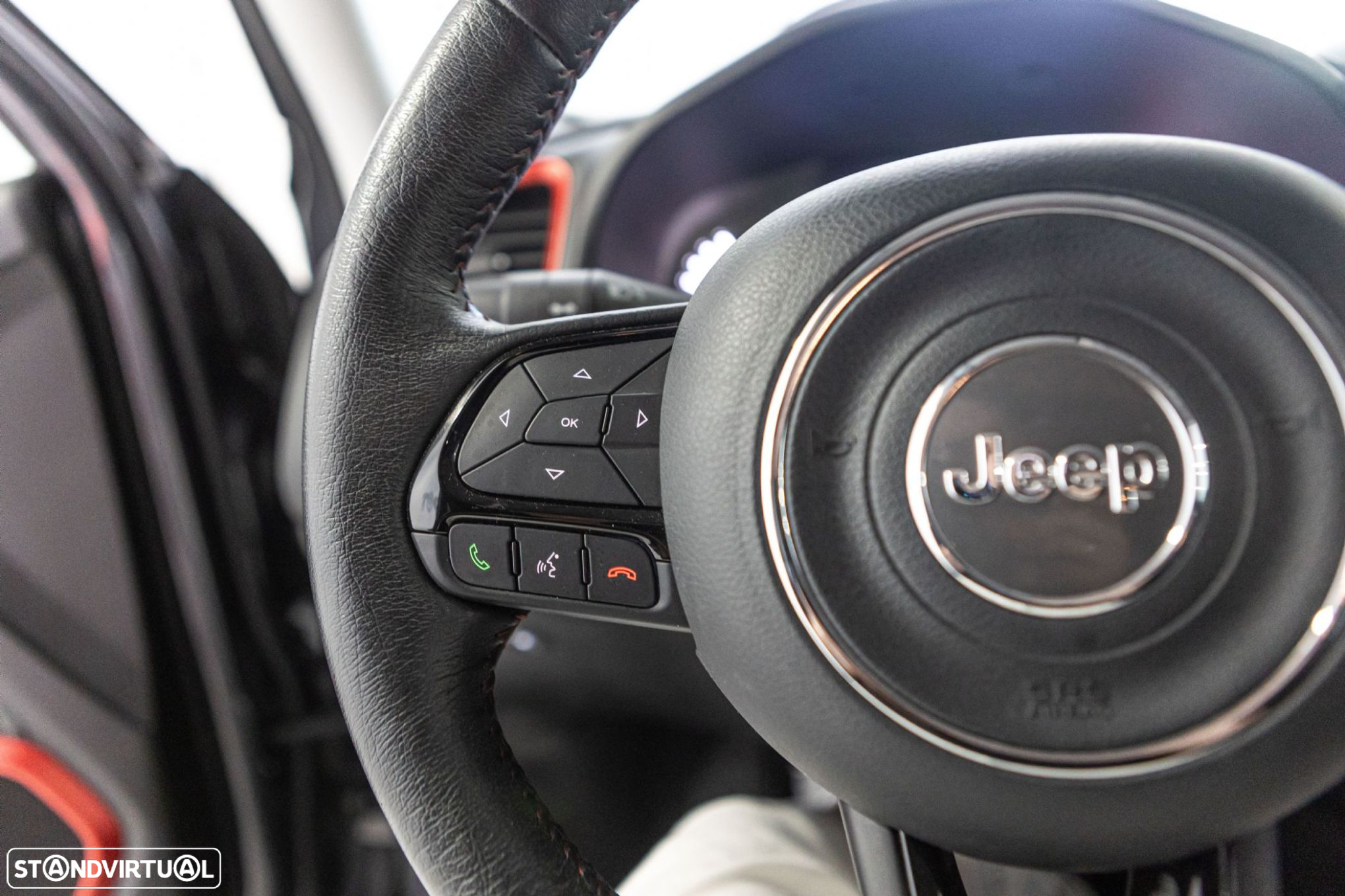 Jeep Renegade 1.3 TG 4Xe Trailhawk - 24