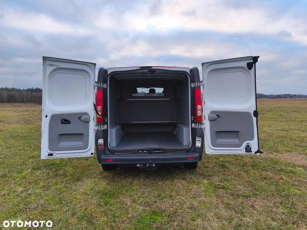 Opel VIVARO - 11