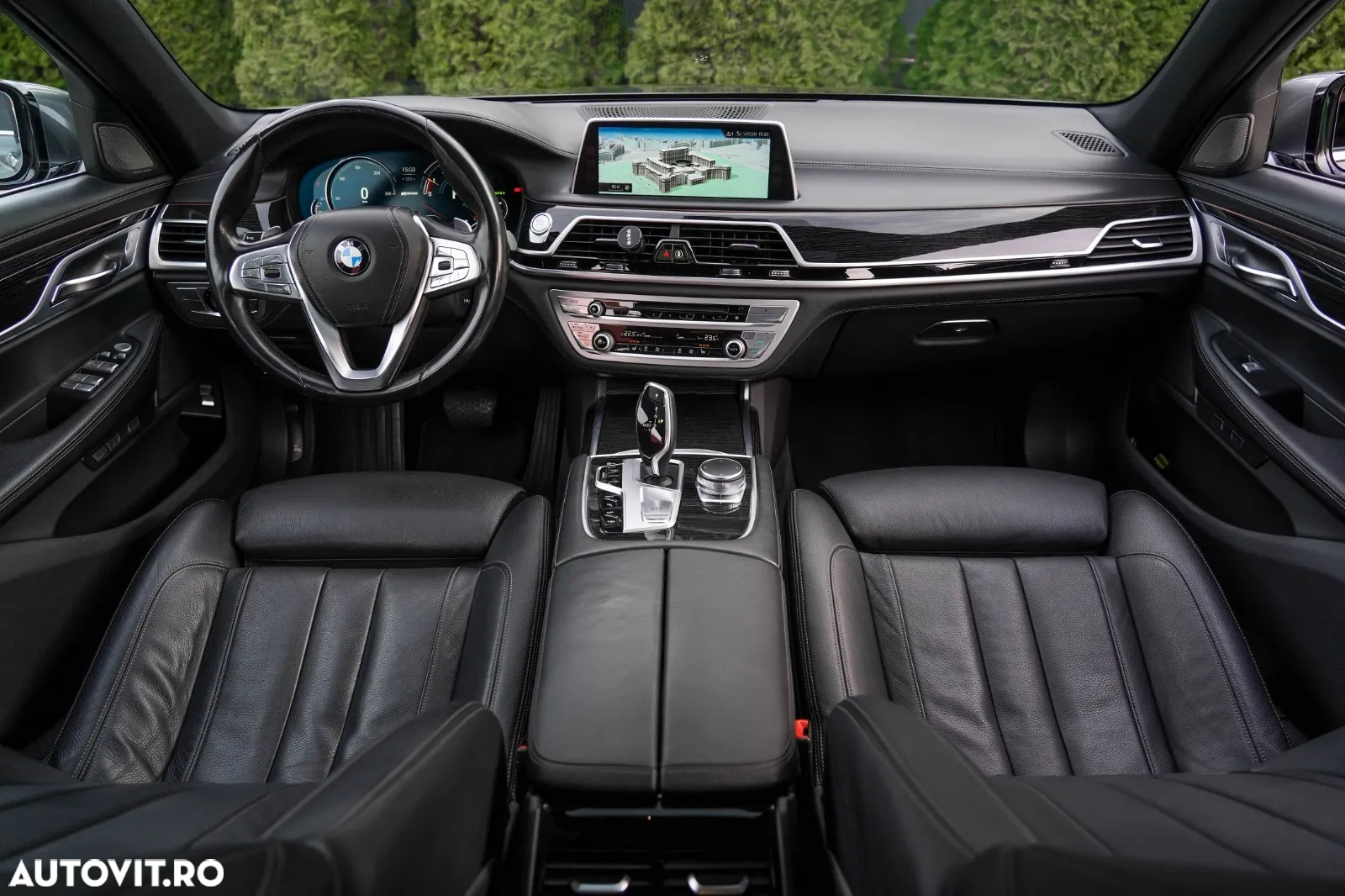 BMW Seria 7 - 12