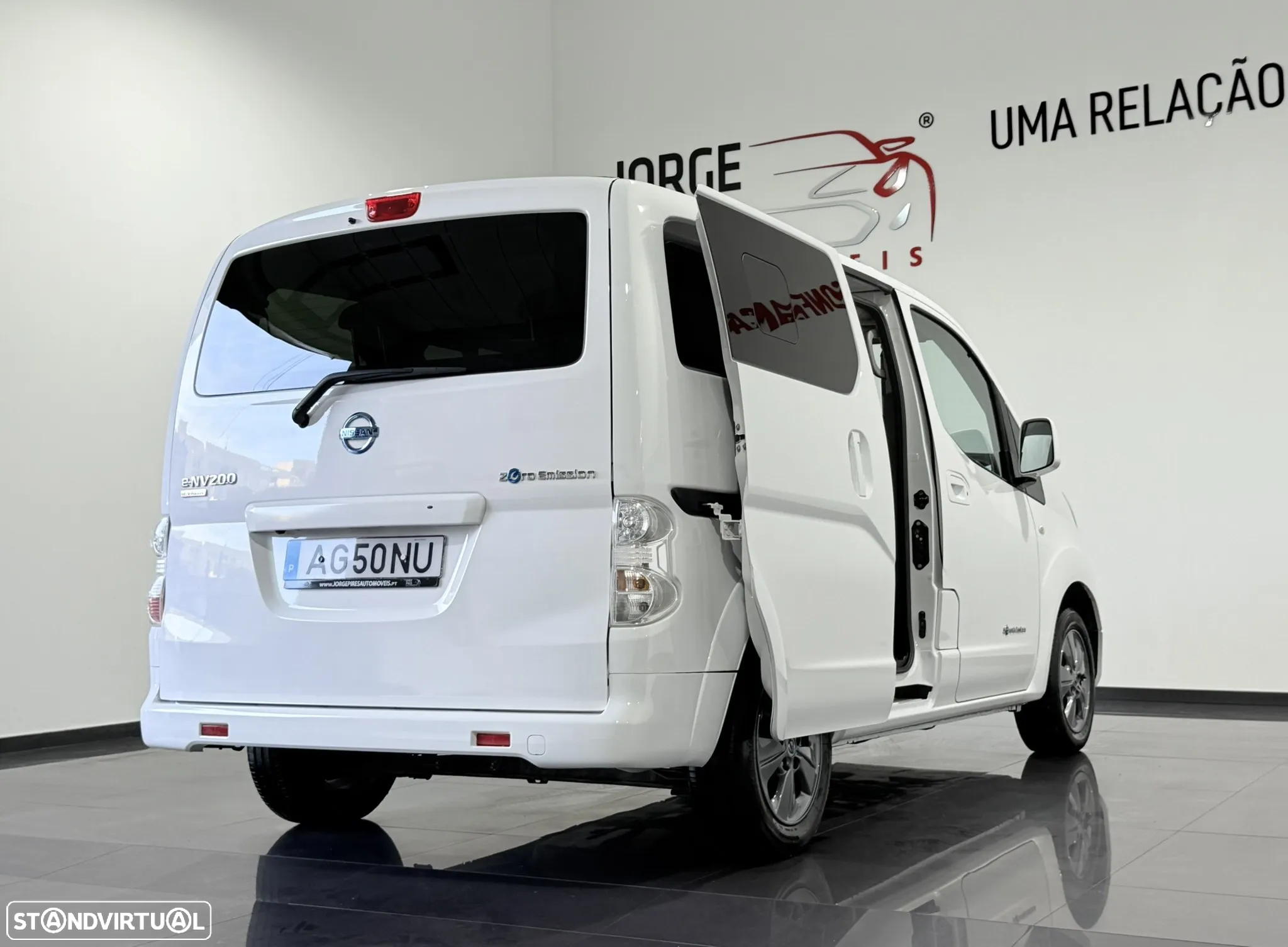 Nissan NV200 Evalia - 17