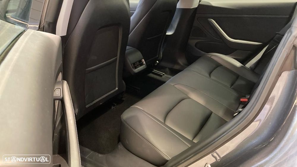 Tesla Model 3 Standard Range Plus RWD - 5