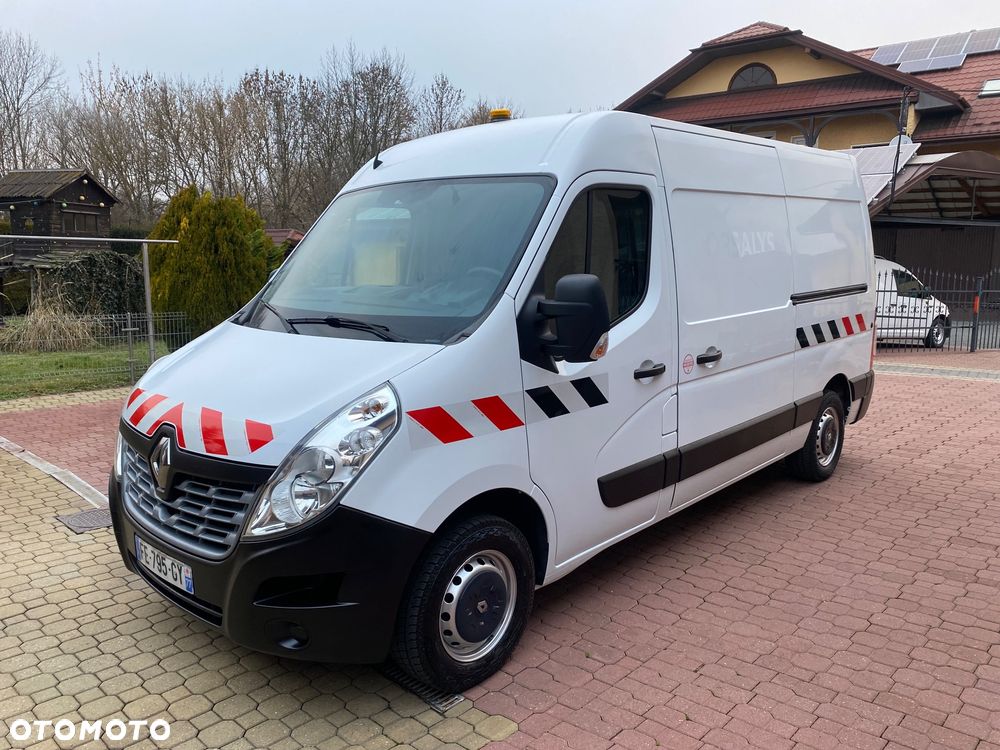 Renault Master L2 H2 warsztat mobilny zasilanie 230V - 3