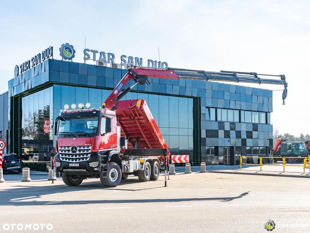 Mercedes-Benz AROCS 3345 6x6 HMF 3220 K hds Żuraw wywrotka - 7