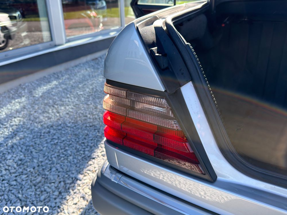 Mercedes-Benz Klasa E 500 - 30