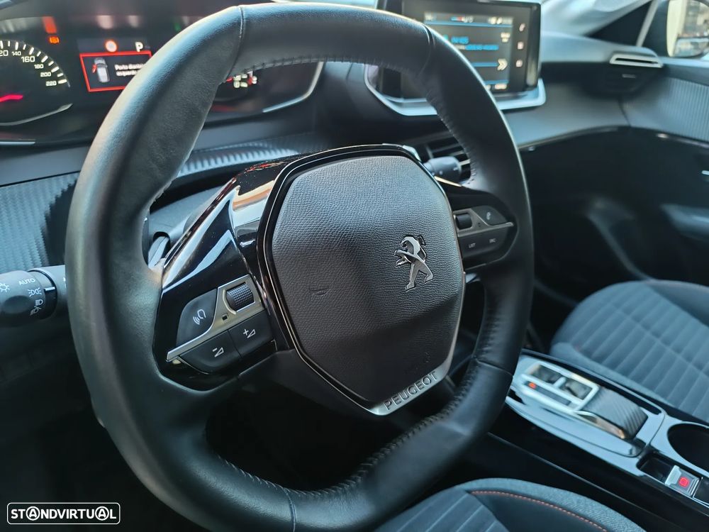 Peugeot 208 PureTech 100 EAT8 Active Pack - 8