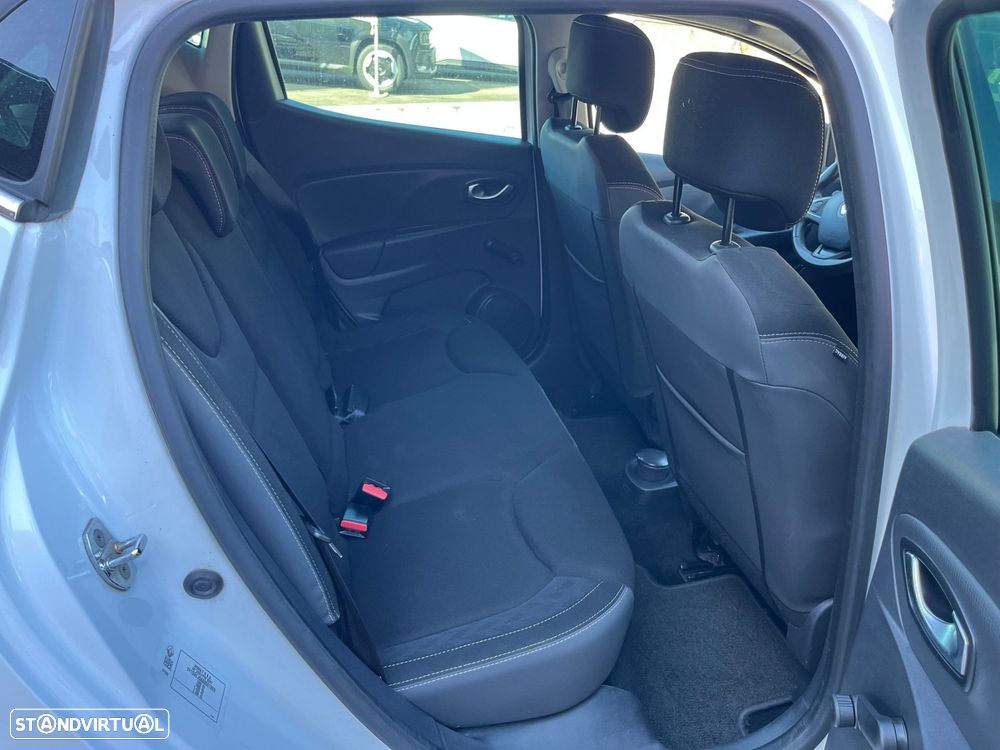 Renault Clio 1.5 dCi Limited - 9