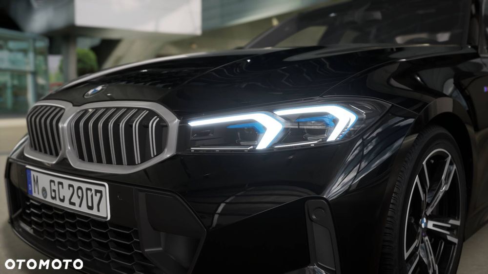 BMW Seria 3 318i M Sport - 4