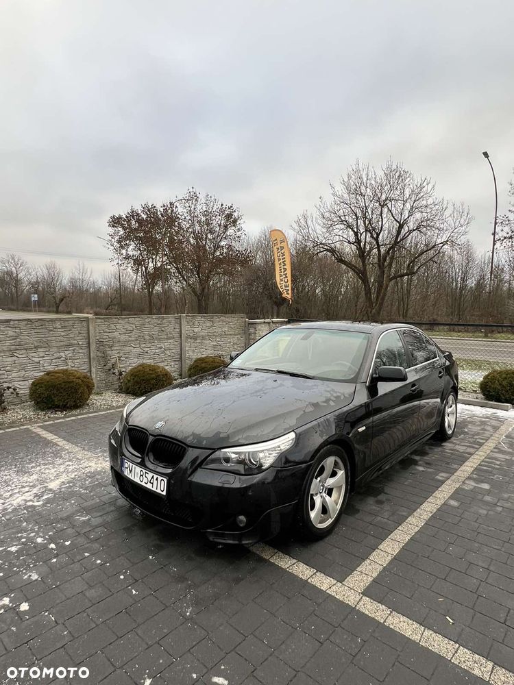 BMW Seria 5 520i - 2